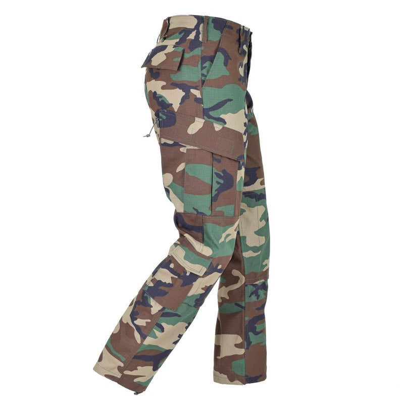 Mil-Tec U.S. Military-style ripstop woodland camo BDU cargo pants with reinforced knees and adjustable cuffs.
