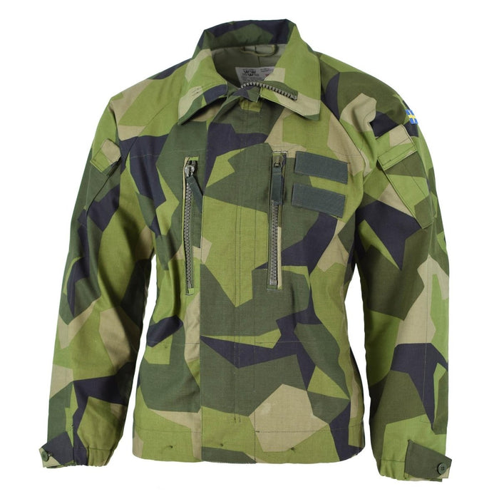 Original Swedish army M90 splinter camouflage combat jacket, multiple pockets,  reinforced elbows for durability