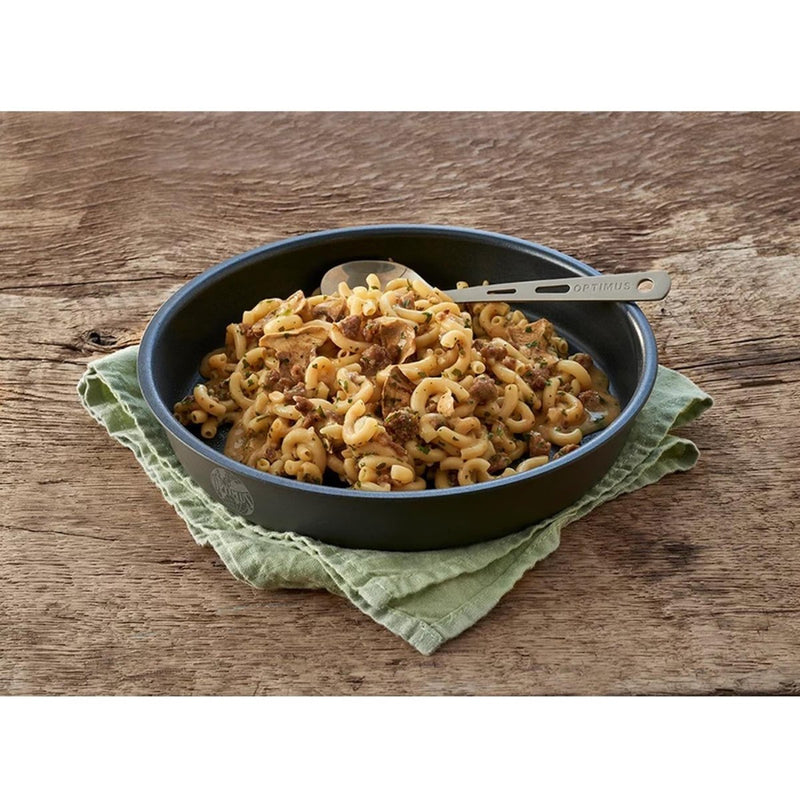 Trek'N Eat Main meal Beef Casserole Dehydrated camping food high calories - GoMilitar